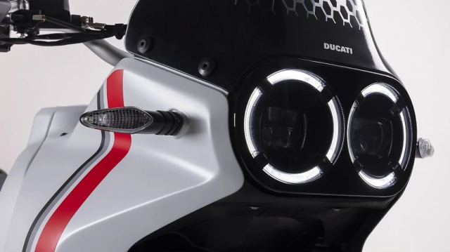 Ducati desertx rr22 2023 chính thức ra mắt