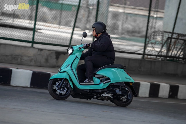 Gpx tuscany 150 vừa ra mắt đã bị gắn mác là đạo nhái vespa sprint