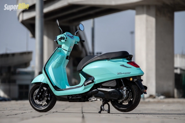 Gpx tuscany 150 vừa ra mắt đã bị gắn mác là đạo nhái vespa sprint