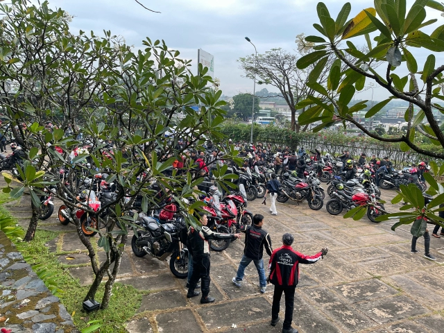 Hàng trăm biker hội ngộ tại vũng tàu bigbike mania