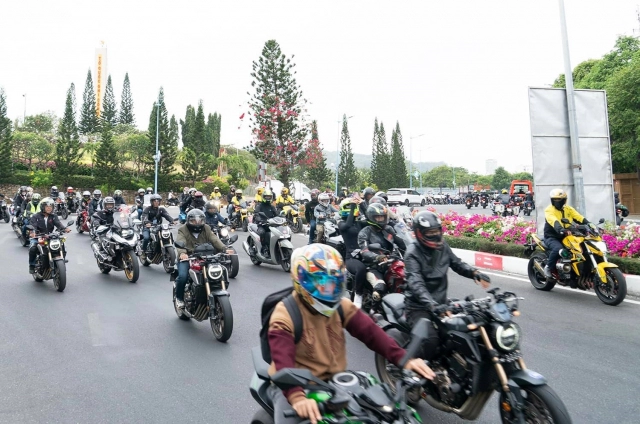 Hàng trăm biker hội ngộ tại vũng tàu bigbike mania