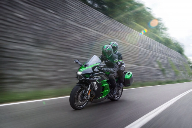 Kawasaki h2 sx se 2023 chính thức trình làng