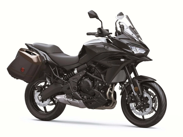 Kawasaki versys 650 2023 sẽ về việt nam vào đầu tháng 2 với giá hơn 240 triệu