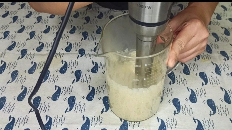 Nắng nóng học mẹ đảm làm kem cốm siêu ngon lạnh tê lưỡi với vài bước đơn giản