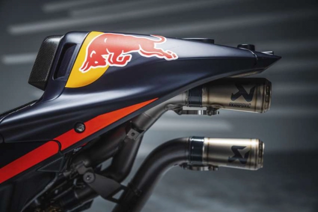 Red bull ktm factory racing ra mắt đội hình motogp trong năm 2023