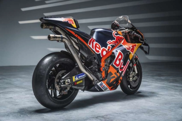 Red bull ktm factory racing ra mắt đội hình motogp trong năm 2023