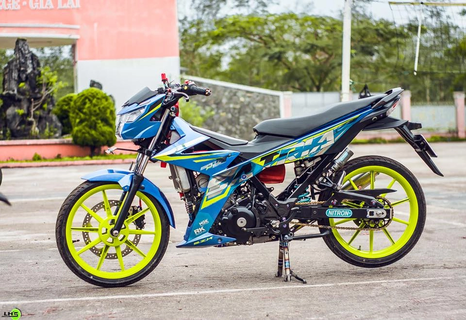 Suzuki satria f150 độ chất ngất ngây với đồ chơi giá trị của biker việt