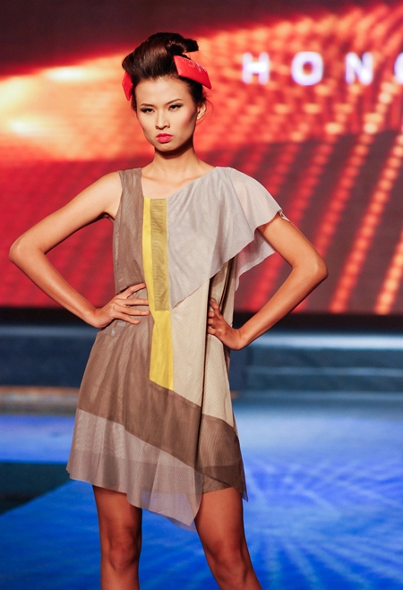 Thiết kế tại vietnam fashion week ngày 612