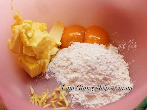 Tráng miệng tuyệt vời với bánh pudding chanh nướng thơm lừng