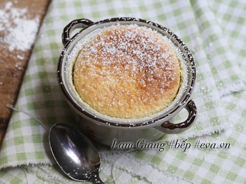 Tráng miệng tuyệt vời với bánh pudding chanh nướng thơm lừng