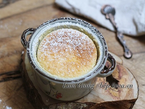 Tráng miệng tuyệt vời với bánh pudding chanh nướng thơm lừng