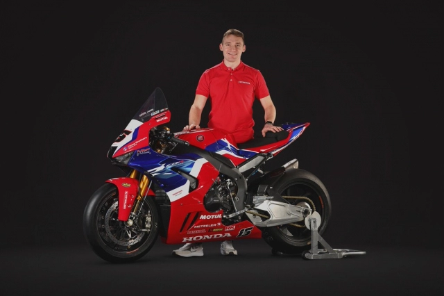 Trình làng mẫu xe đua cbr1000rr-r 2023 của honda racing uk