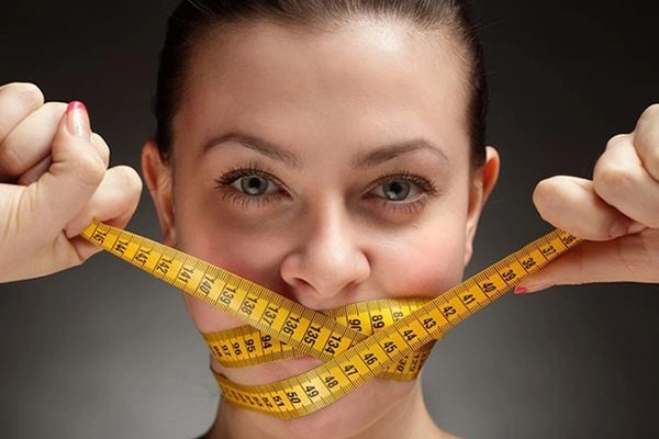 Ăn tết xong cân nặng vượt quá đầu 5 giảm cân cấp tốc chị em chớ mắc sai lầm này