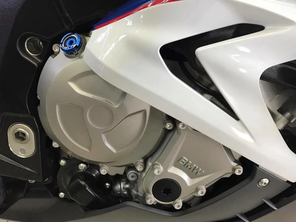 Bmw s1000rr 2016 abs trắng xanh62016 odo 3028kmhqcnchính chũ sang tên ũy quyền một nốt nhạc