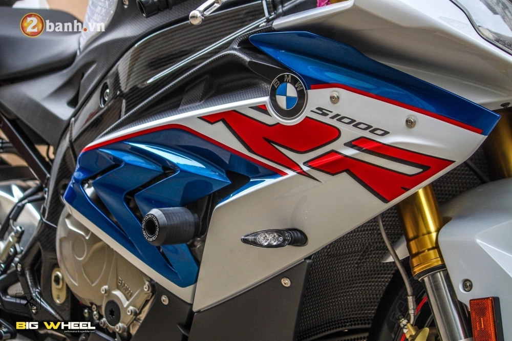 Bmw s1000rr 2017 đầy quý phái với bản nâng cấp nhẹ 