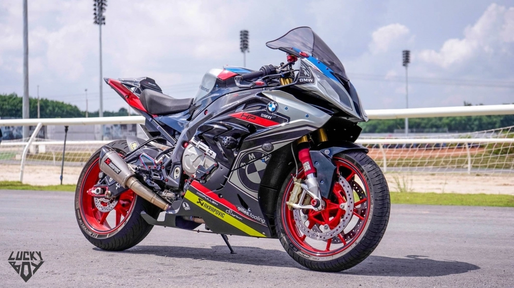 Bmw s1000rr bản độ nổi bật đến ấn tượng của biker việt