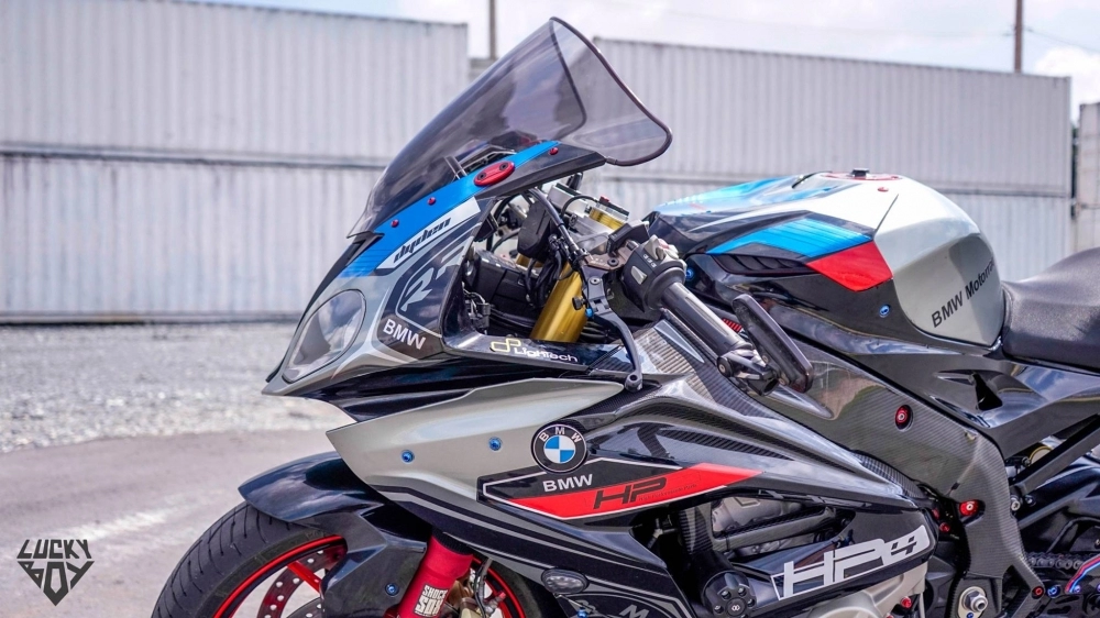 Bmw s1000rr bản độ nổi bật đến ấn tượng của biker việt