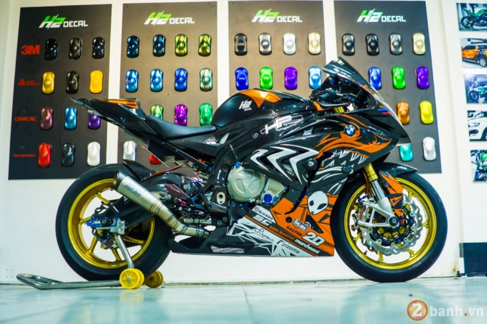 Bmw s1000rr con cá mập đầy dữ dằn với màn lột xác ấn tượng