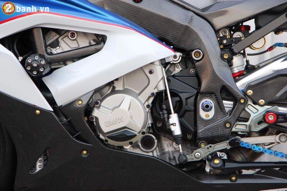 Bmw s1000rr độ siêu khủng với bản độ cực chất trong từng centimet