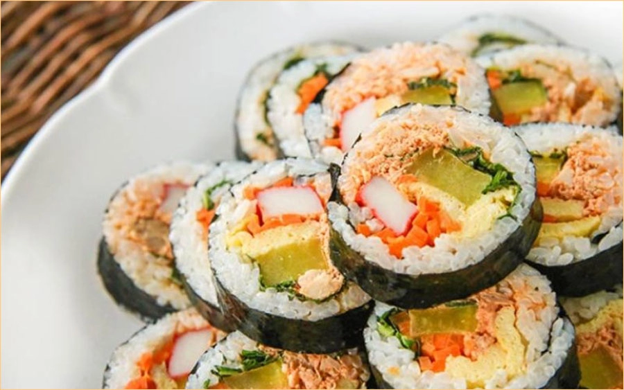 Cách làm kimbap ngon không bị tanh chuẩn vị hàn quốc