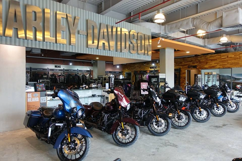 Cận cảnh harley-davidson streetglidespecial aniversary 2018 phiên bản giới hạn