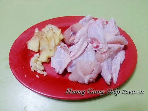 Cánh gà sốt chanh hết nhanh trong nháy mắt