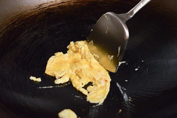 Cơm rang tôm trứng dễ làm ngon miệng cho bữa sáng