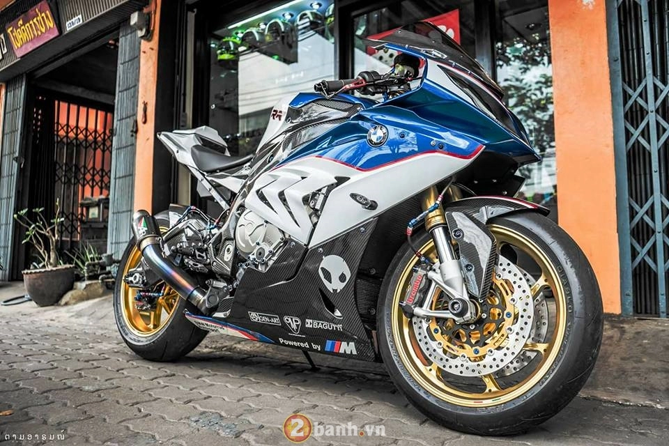 Đầy choáng ngợp trong bản độ siêu khủng từ bmw s1000rr