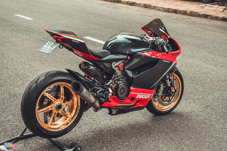 Ducati 899 panigale sở hữu gói độ hạng sang trị giá 300 triệu của biker việt