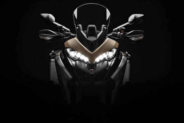 Ducati multistrada 1260 enduro 2019 trang bi đông cơ va công nghê mơi