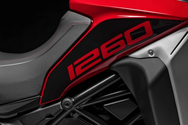 Ducati multistrada 1260 enduro 2019 trang bi đông cơ va công nghê mơi