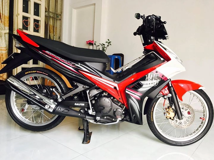 Exciter 135 độ tận răng đầy cứng cáp của biker sài gòn