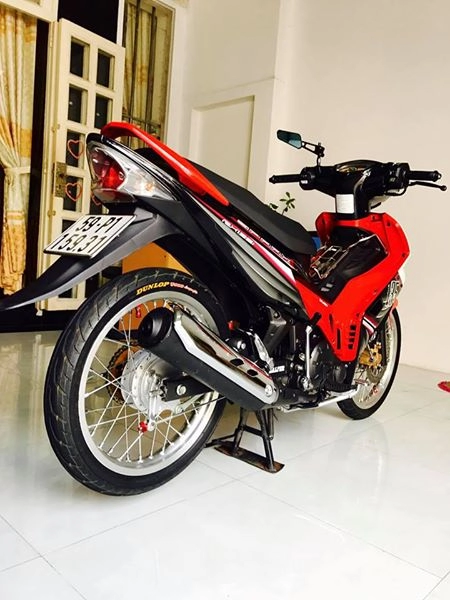 Exciter 135 độ tận răng đầy cứng cáp của biker sài gòn