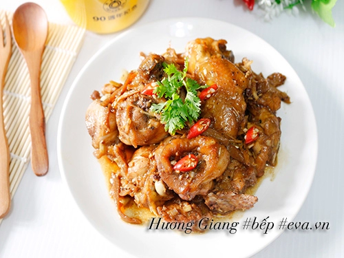 Gà kho sả gừng ngon bao nhiêu cơm cũng hết