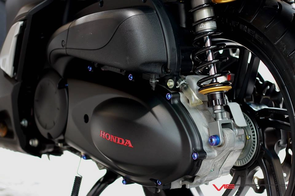 Honda sh300i độ siêu siêu đẹp với cặp phuộc giá cắt cổ