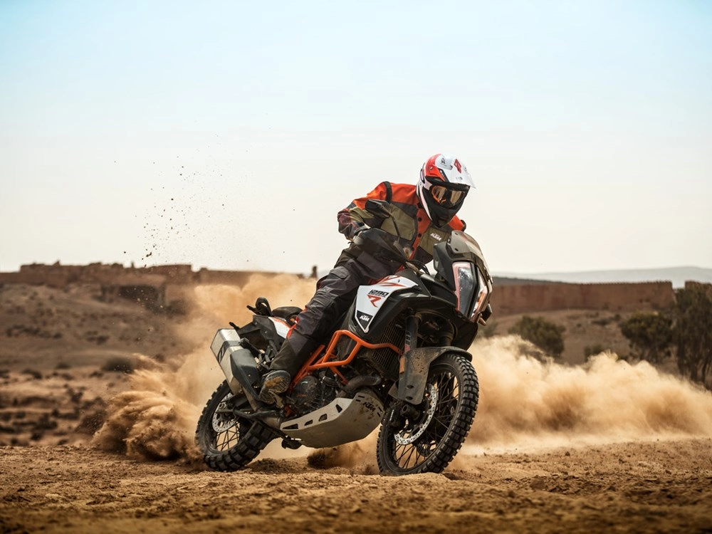 Ktm 1290 super adventure r 2017 - mẫu xe đa địa hình mạnh nhất của hãng xe áo