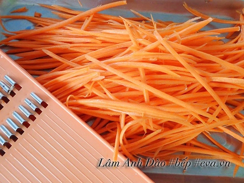 Mứt cà rốt sợi ngọt thơm ngày tết