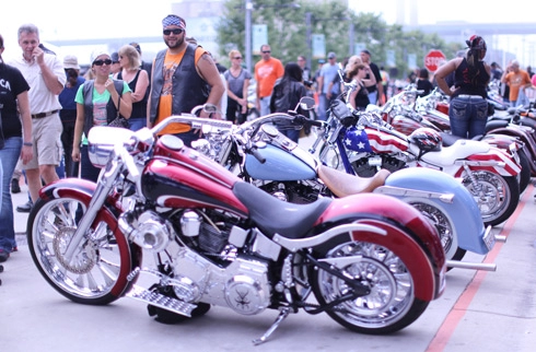  người việt và hành trình lái harley-davidson trên đất mỹ 