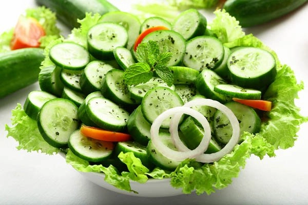 Những món salad rau củ ngày tết đơn giản nhưng lại có tác dụng giảm cân cực kỳ hiệu quả