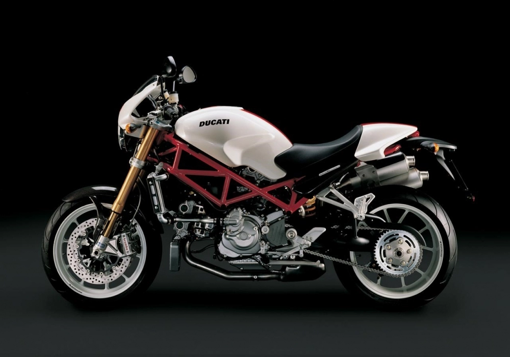 Tổng hợp các đời xe ducati monster huyền thoại