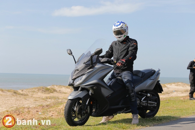 Trải nghiệm kymco ak550 trong cuộc hành trình 1000 km từ sài gòn đến đà nẵng