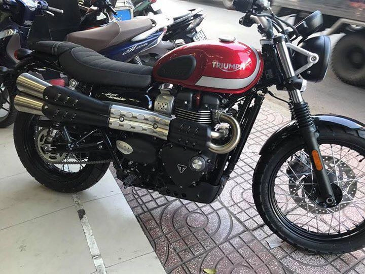 Triumph street scrambler 2017 cực đẹp và chất cho ace nào fan của e hot girl này tình trạng mới 100