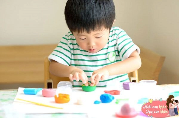 Trò chơi phát triển tư duy cho trẻ 4 tuổi con chơi mỗi ngày nâng cao trí thông minh