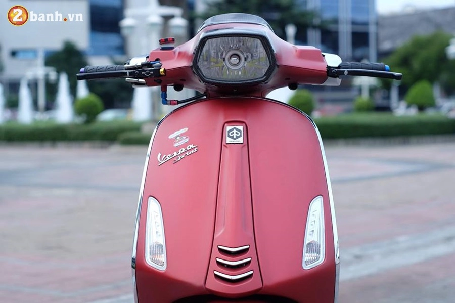 Vespa sprint độ siêu đẹp của biker xứ chùa vàng