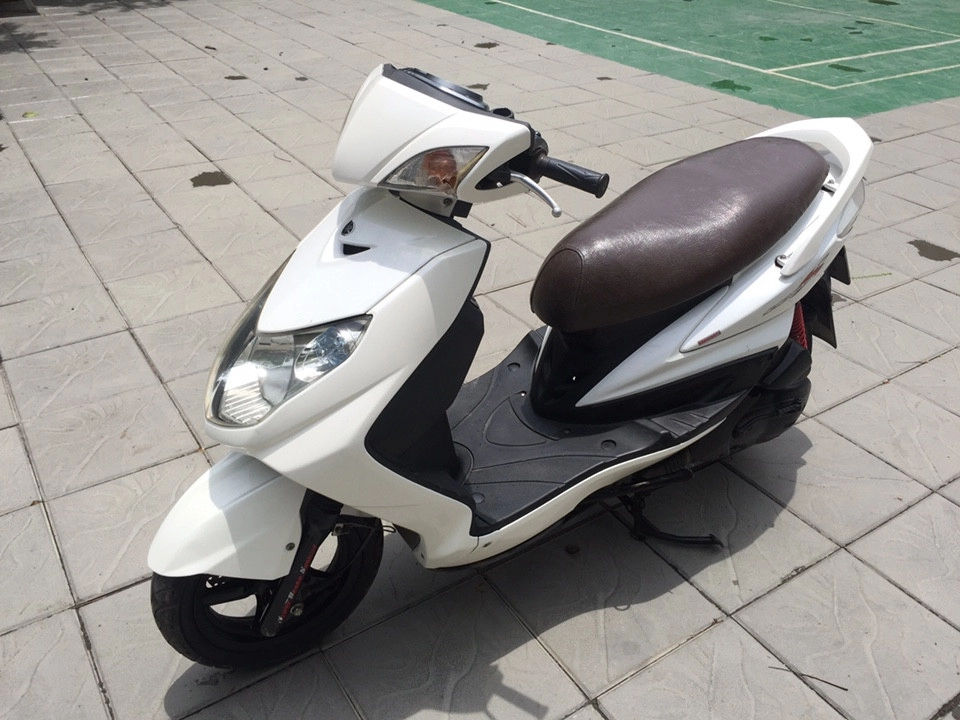 Yamaha cygnus x 125cc màu trắng 2008 đồng hồ điện tử