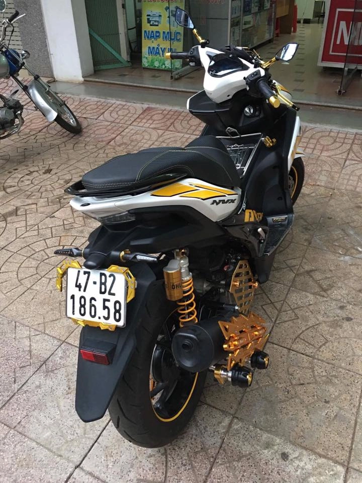 Yamaha nvx 155cc với khối trang bị hoàng kim