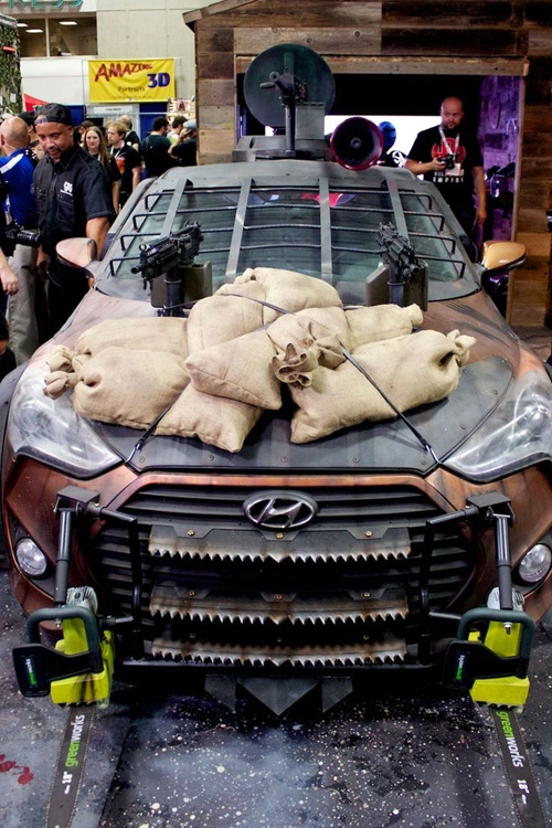  ảnh hyundai veloster zombie survival machine 