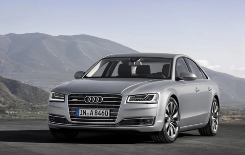 Audi a8 2015 công bố giá