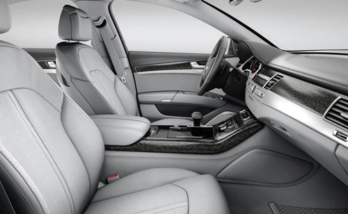 Audi a8 2015 công bố giá