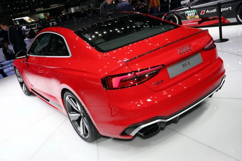 Audi rs5 coupe ra mắt giá từ 18 tỷ đồng